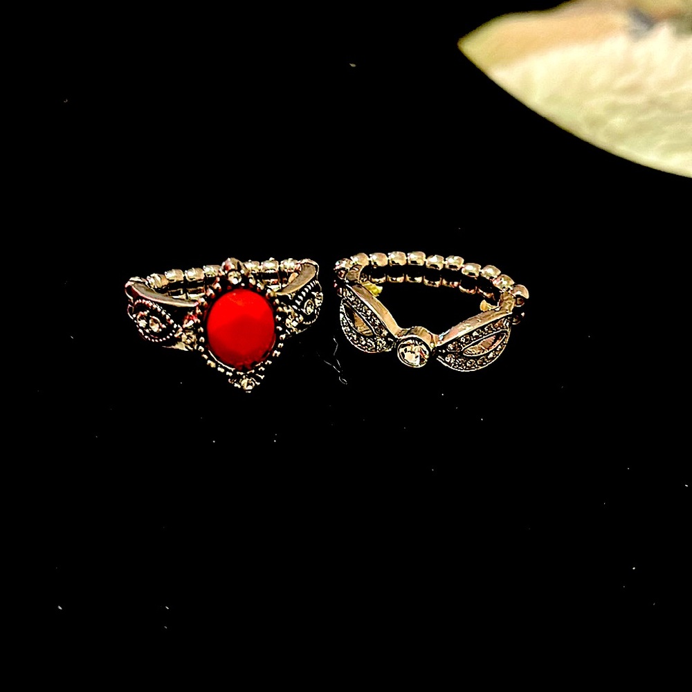 🌞2 Paparazzi Jeweled Stretch Rings